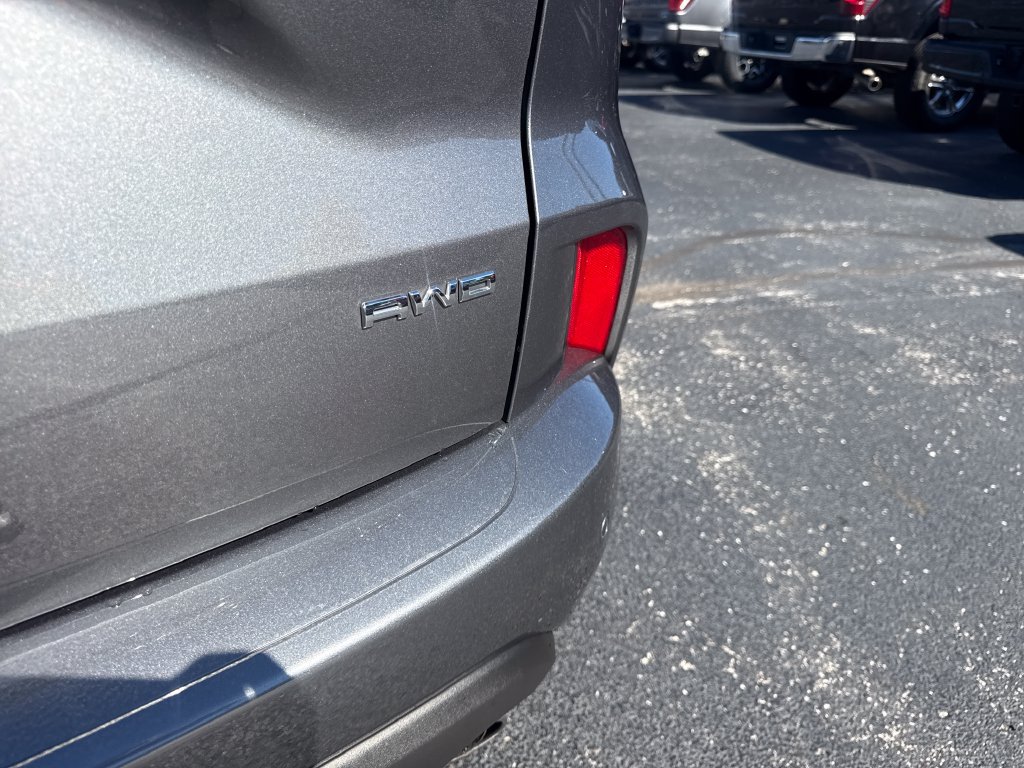 Used 2024 Ford Escape ST-Line w/ Tech Pack #1 AWD/4WD image 11