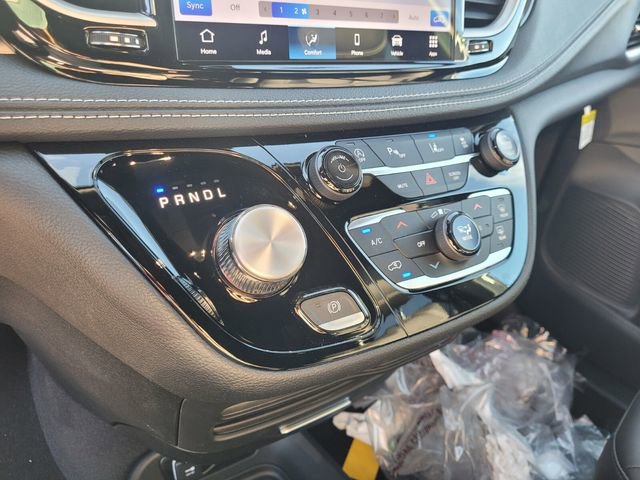 New 2026 Chrysler Pacifica Select FWD image 21