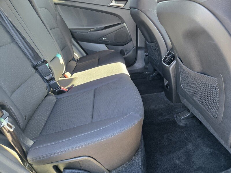 Used 2019 Hyundai Tucson Sport FWD image 15