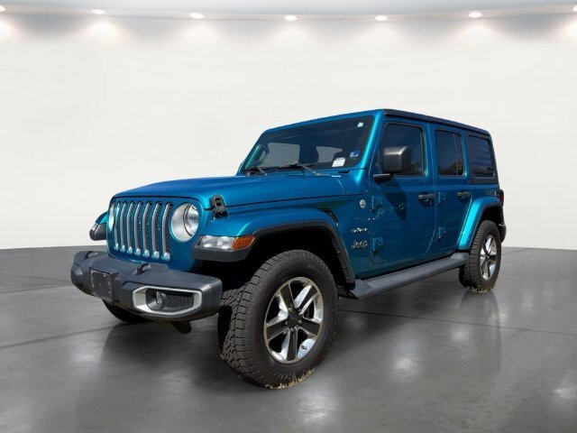 Used 2020 Jeep Wrangler Unlimited Sahara w/ Cold Weather Group AWD/4WD image 2