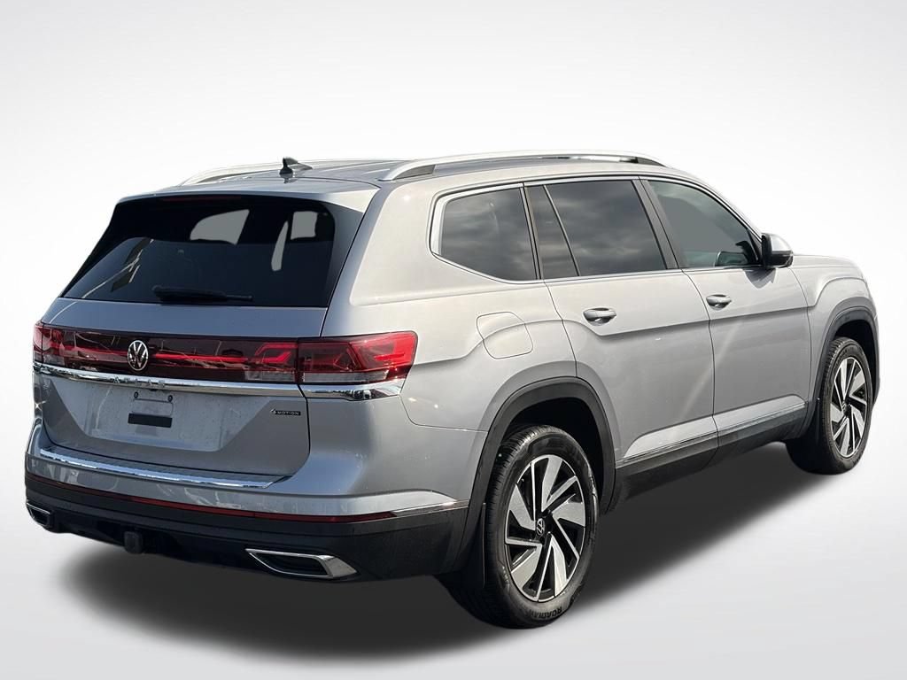 Used 2024 Volkswagen Atlas SEL AWD/4WD image 5