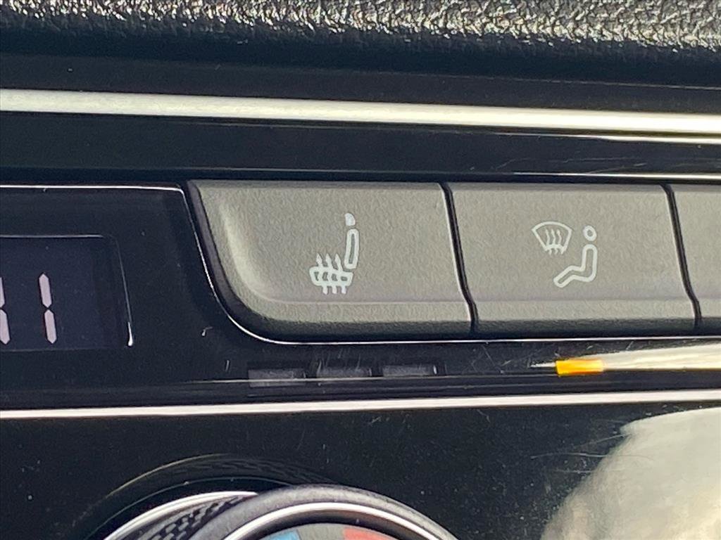 Certified 2022 Volkswagen Atlas SE image 16