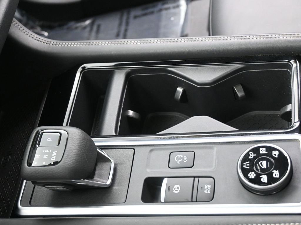 Used 2022 Nissan Pathfinder Platinum w/ Cargo Package image 25