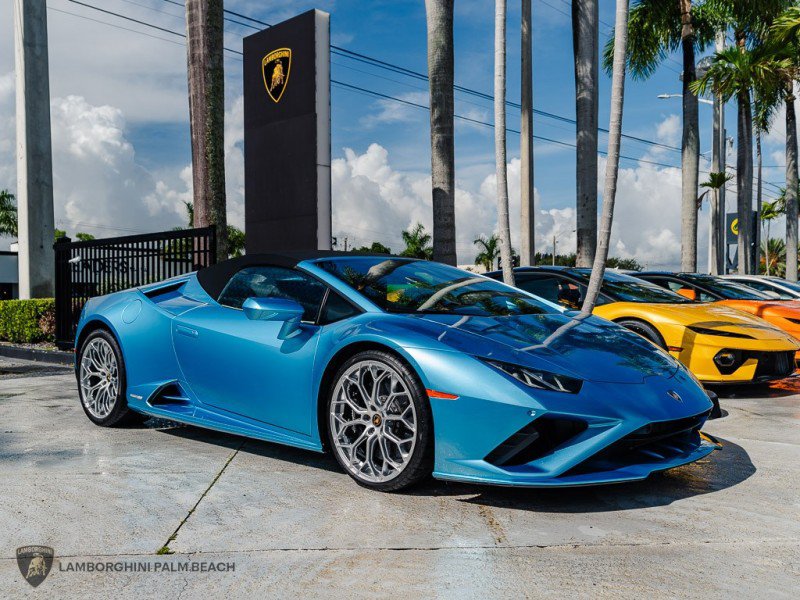 Used 2023 Lamborghini Huracan EVO RWD image 9