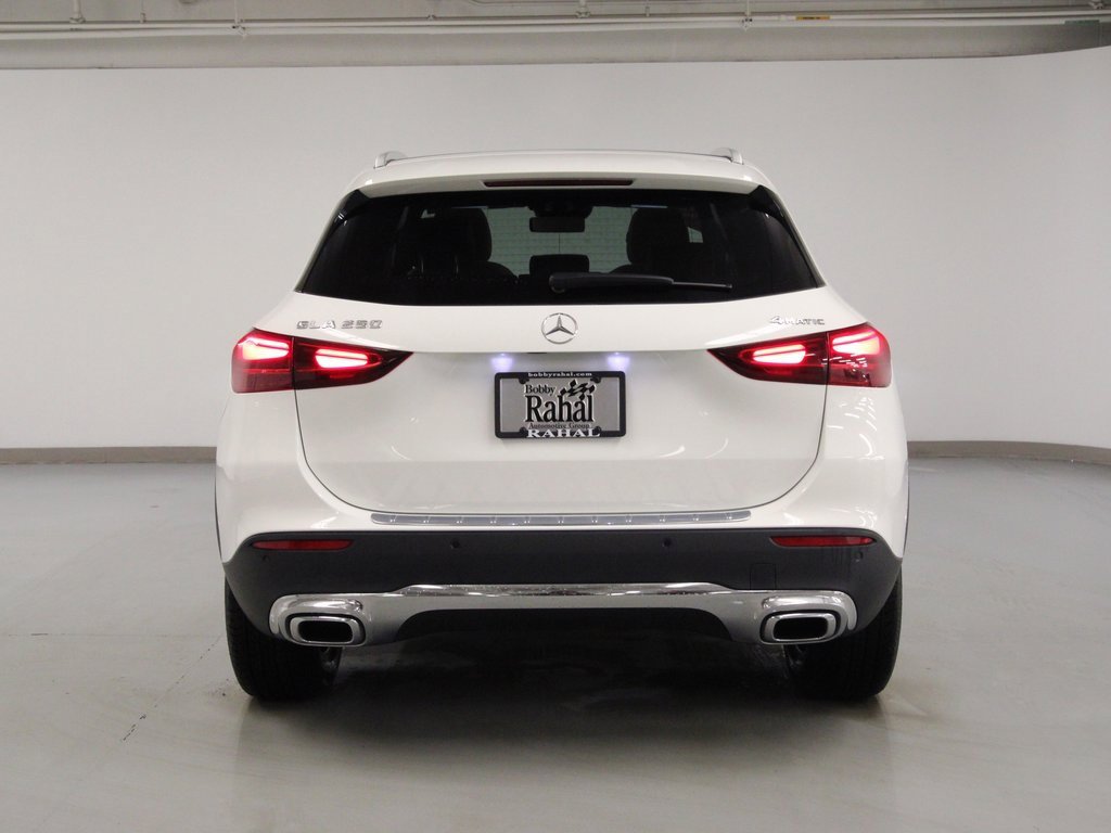 Certified 2025 Mercedes-Benz GLA 250 4MATIC image 6