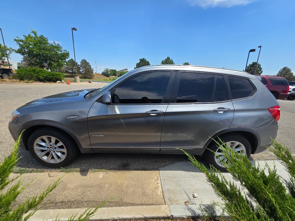 Used 2017 BMW X3 xDrive28i AWD/4WD image 12