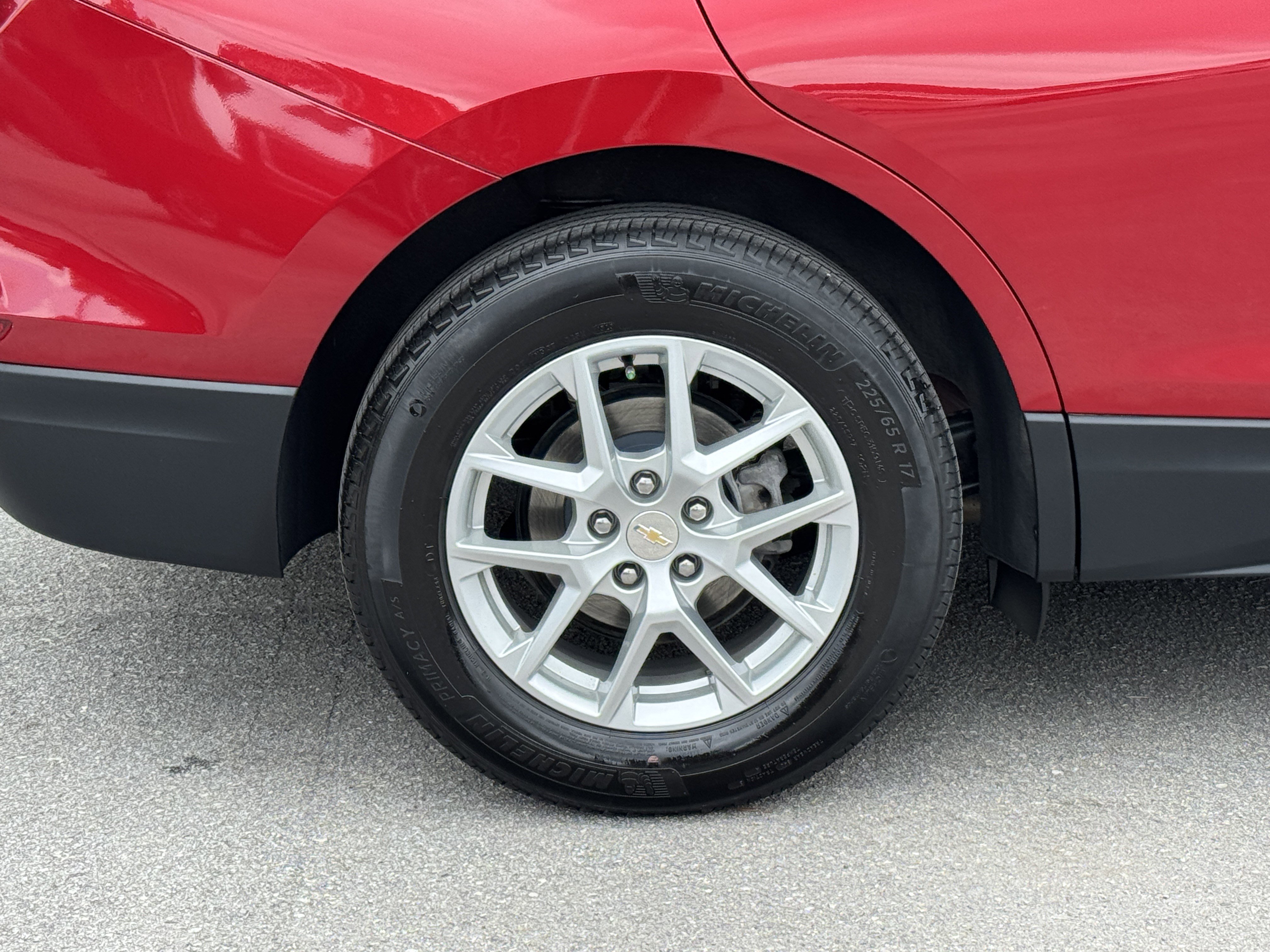 Used 2023 Chevrolet Equinox LT image 12