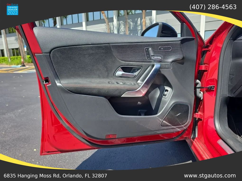 Used 2021 Mercedes-Benz A 35 AMG 4MATIC image 12