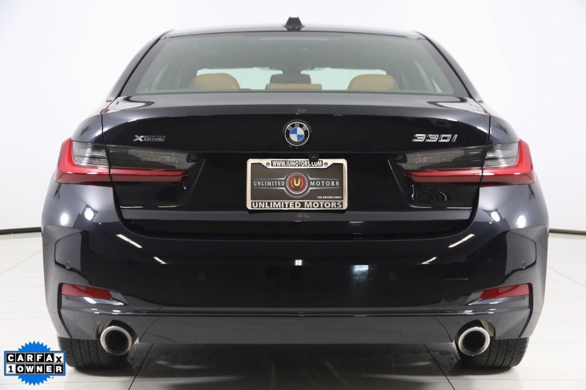 Used 2023 BMW 330i xDrive Sedan w/ Driving Assistance Package image 52