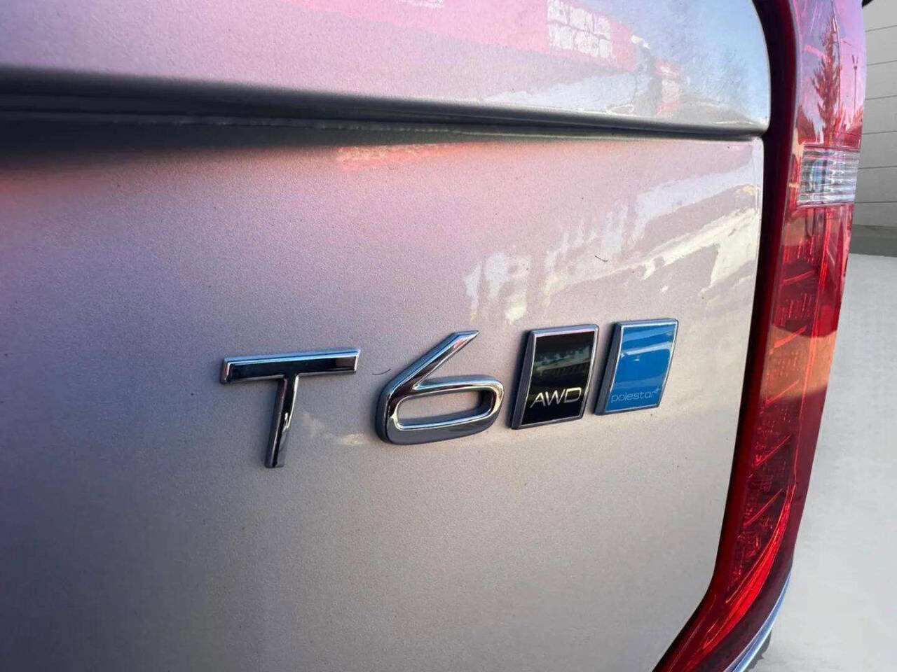 Used 2016 Volvo XC90 T6 Momentum image 17