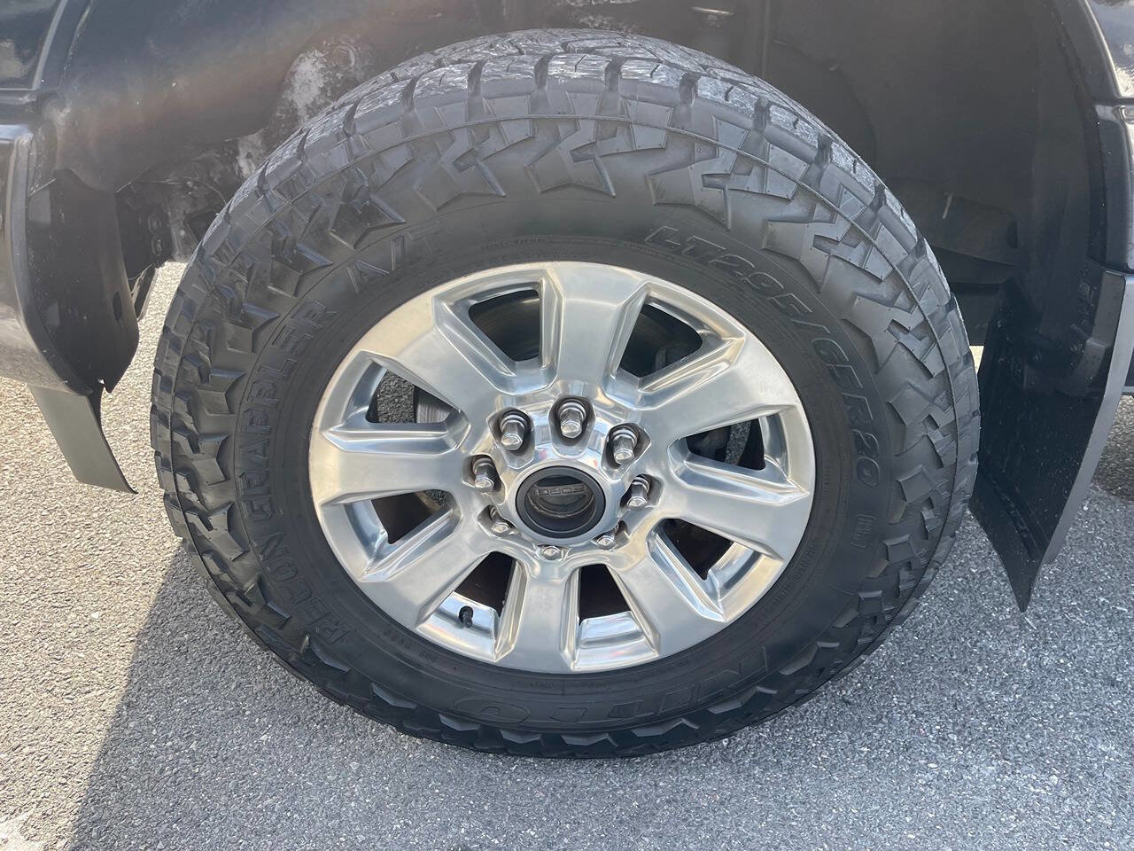 Used 2018 Ford F350 Platinum AWD/4WD image 8