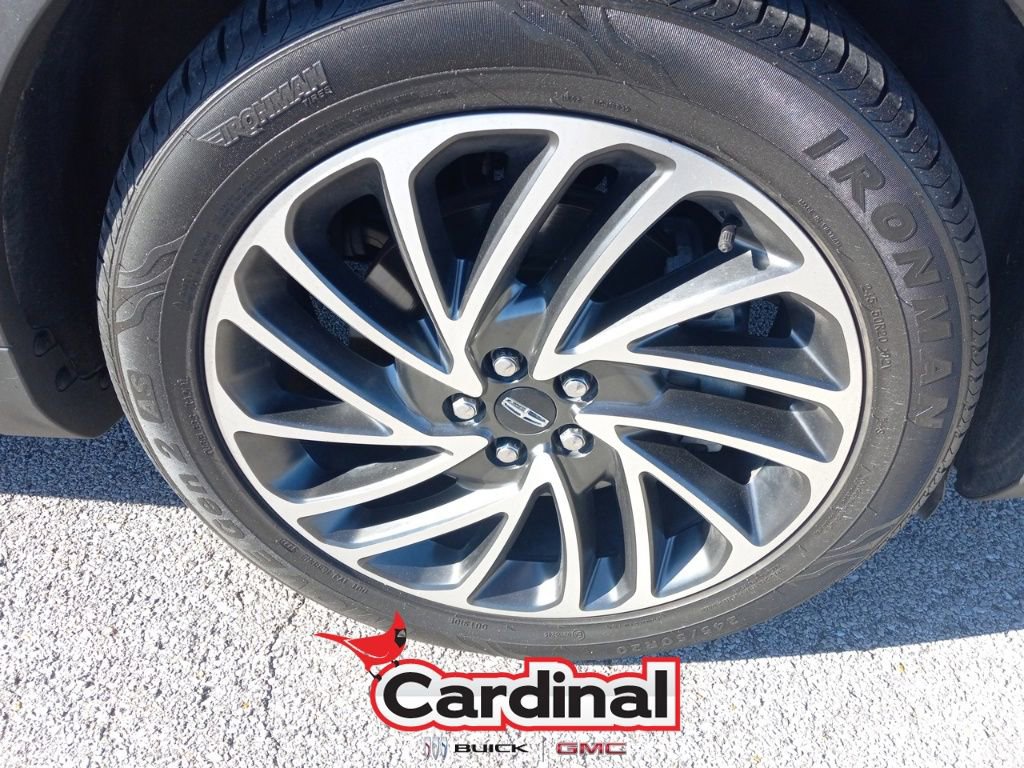 Used 2019 Lincoln Nautilus Reserve image 2