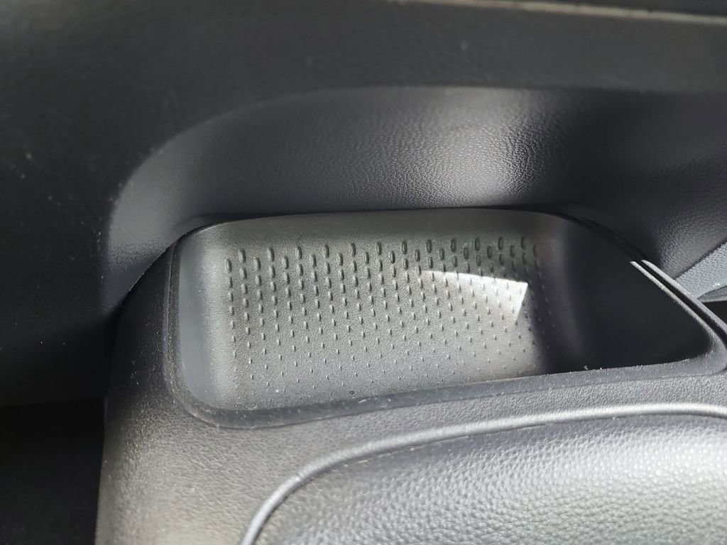 Used 2021 Toyota Corolla LE w/ Carpet Mat Package (TMS) image 21