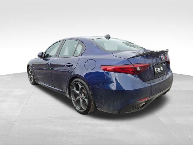 Used 2018 Alfa Romeo Giulia Ti Sport w/ Quick Order Package 22U Sport image 11