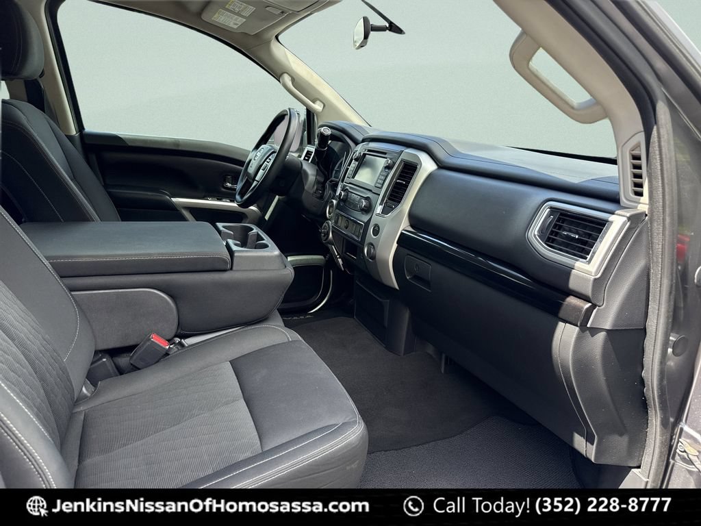 Certified 2019 Nissan Titan SV AWD/4WD image 23