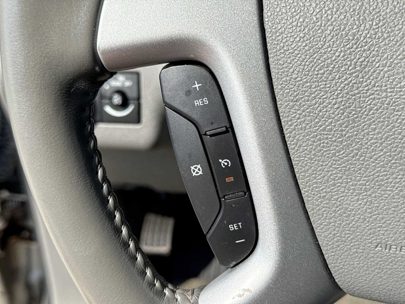 Used 2012 Chevrolet Traverse LS FWD image 24