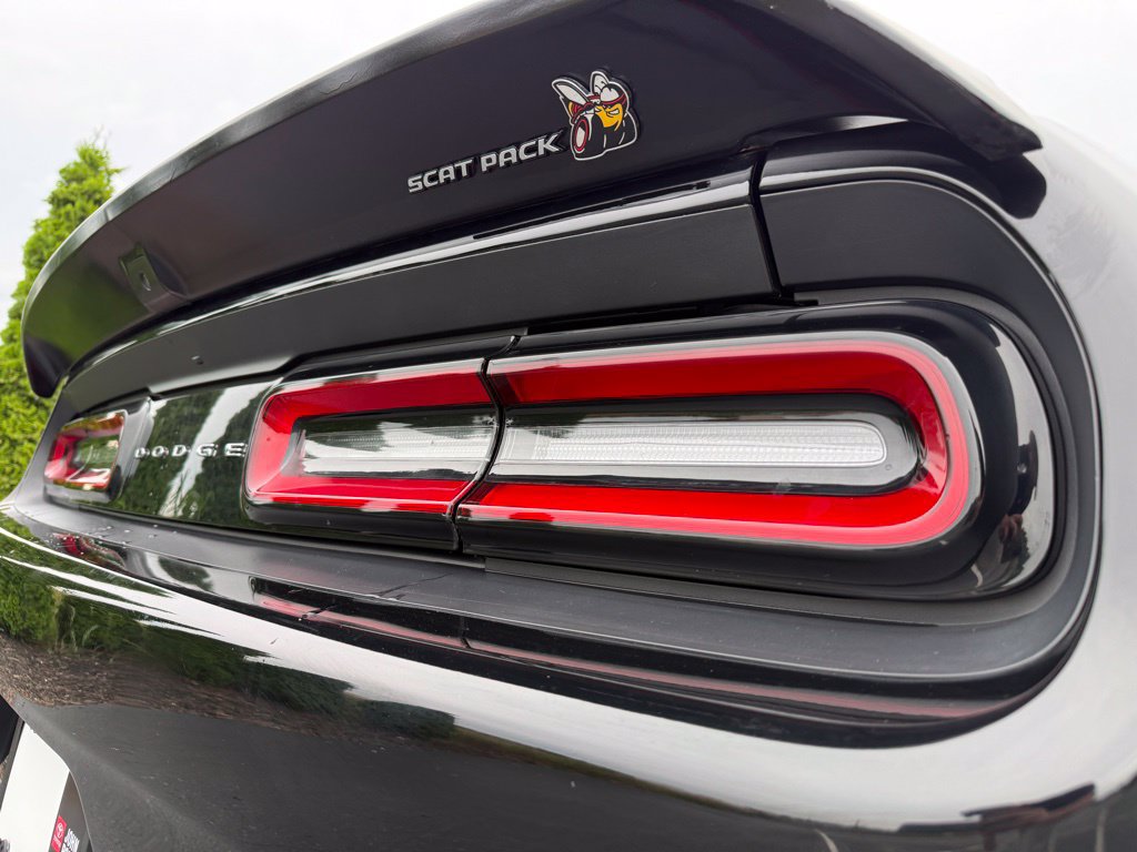 Used 2021 Dodge Challenger R/T Scat Pack RWD image 10