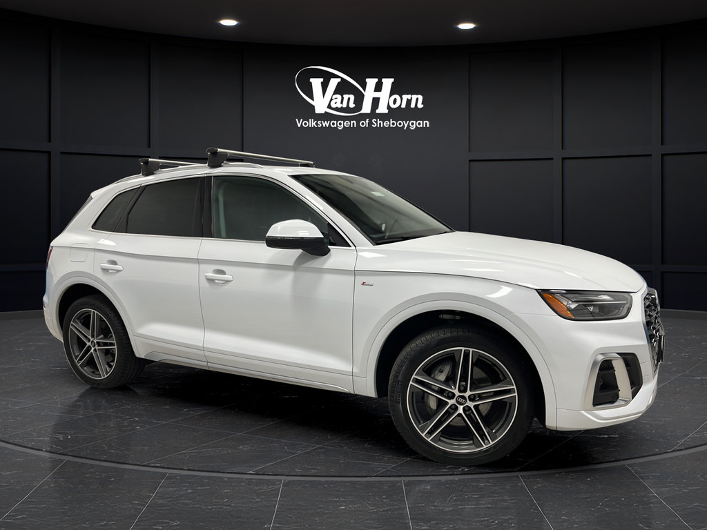 Used 2025 Audi Q5 e Premium Plus w/ Premium Plus Package AWD/4WD image 1