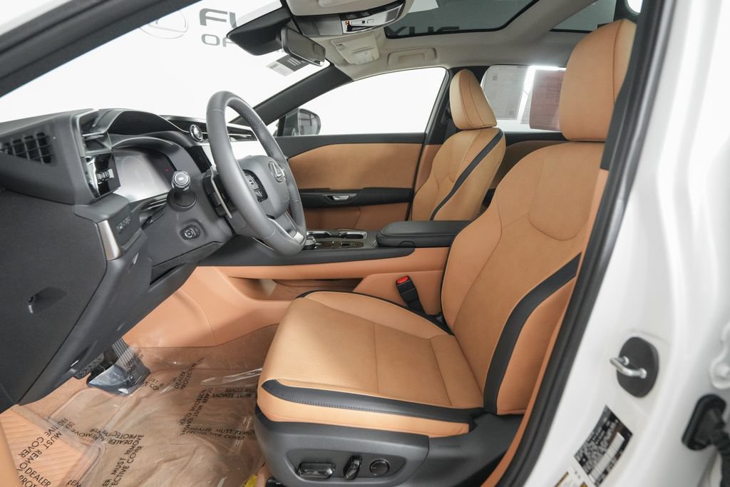 Certified 2025 Lexus RZ 300e w/ Accessory Package (2T) FWD image 9