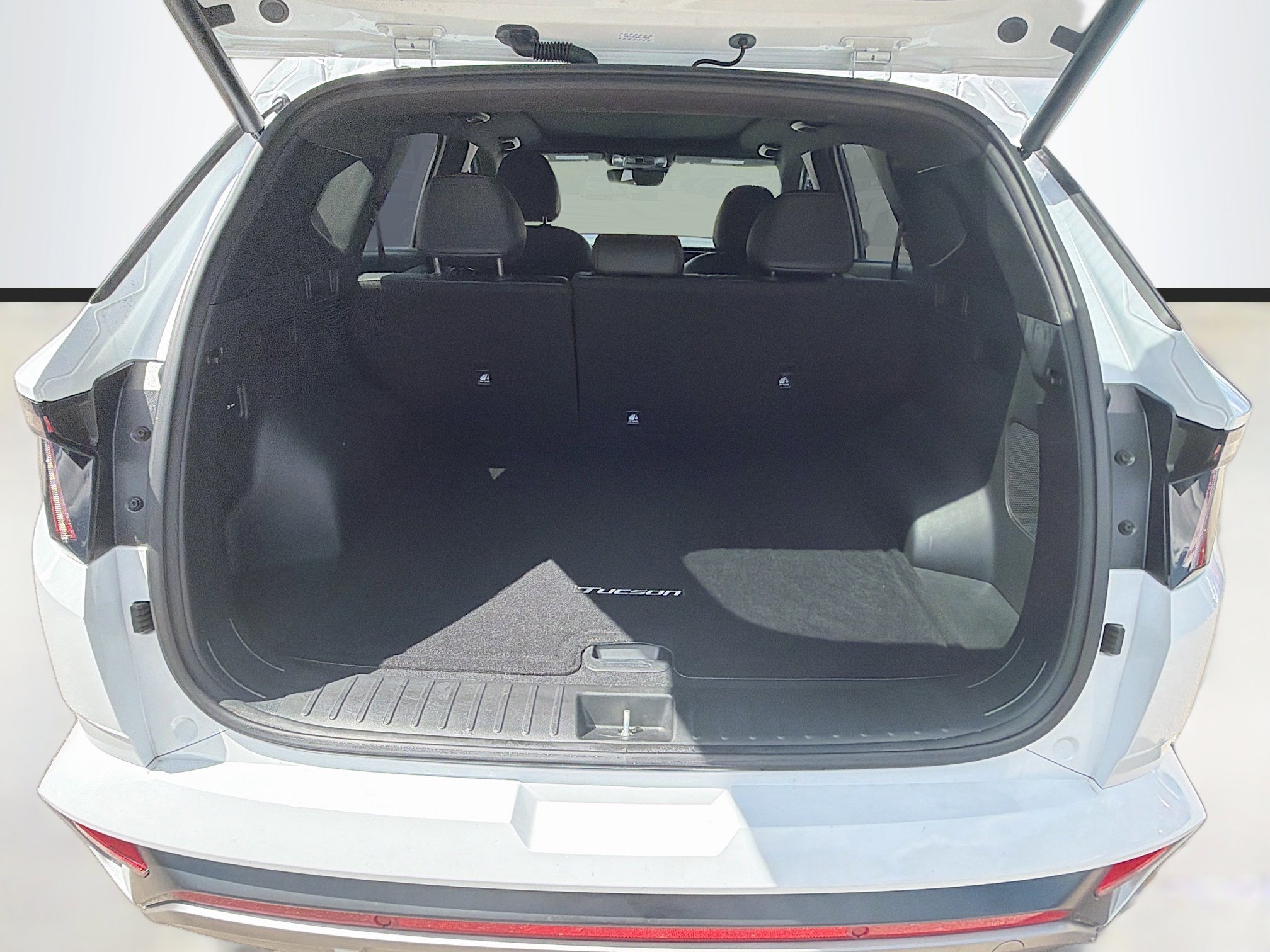 Used 2024 Hyundai Tucson N Line image 12