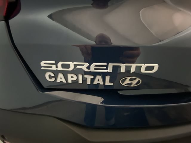 Used 2025 Kia Sorento S FWD image 27