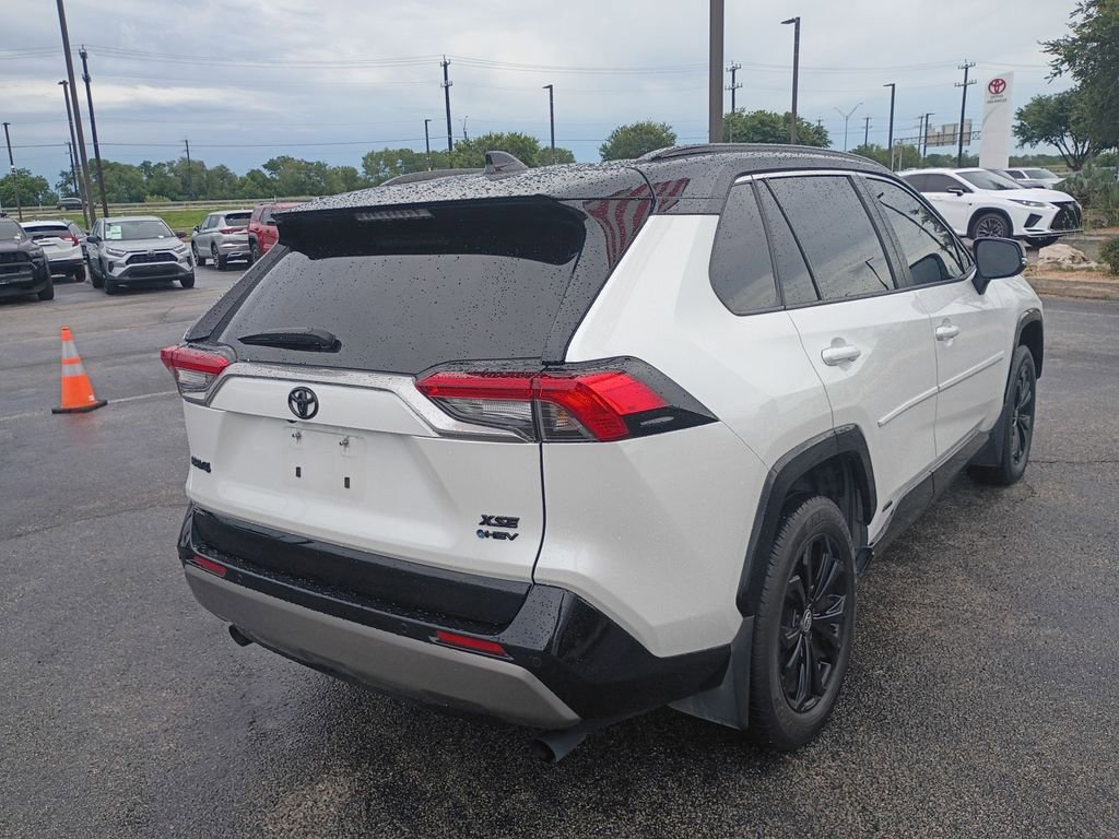 Used 2025 Toyota RAV4 XSE w/ Advanced Technology Package AWD/4WD image 6