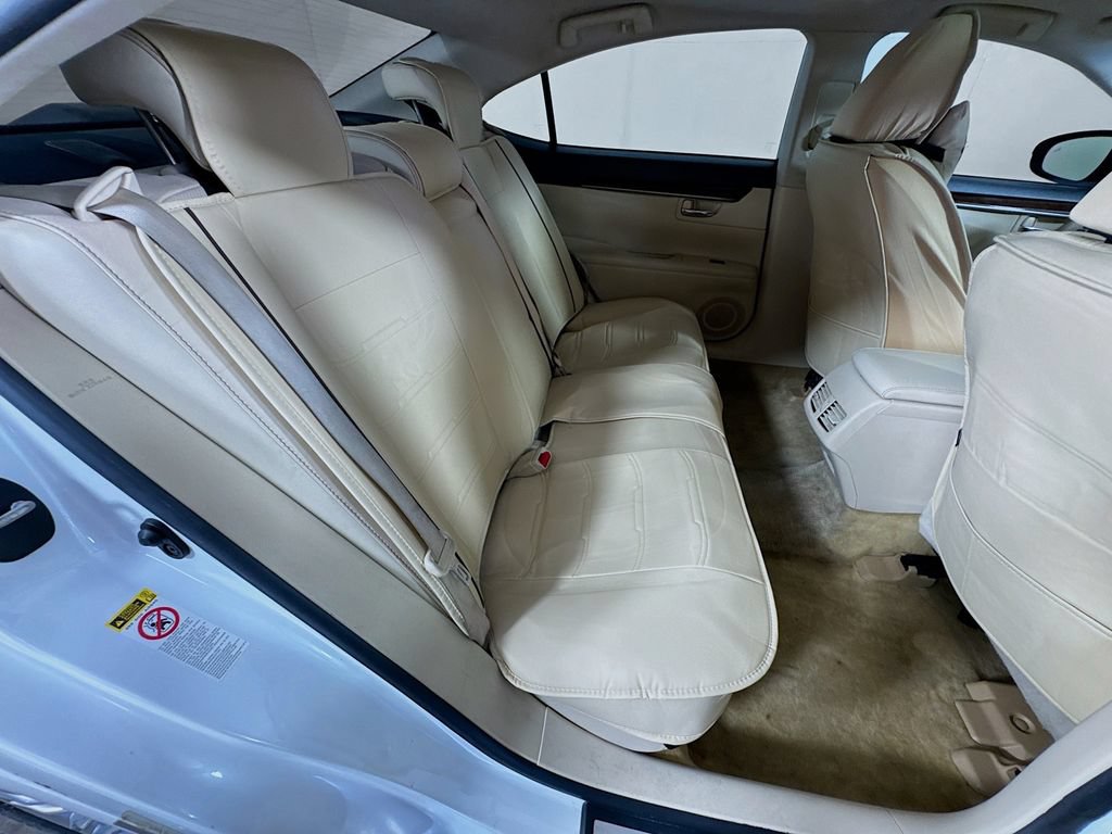 Used 2013 Lexus ES 350 w/ Luxury Pkg FWD image 35