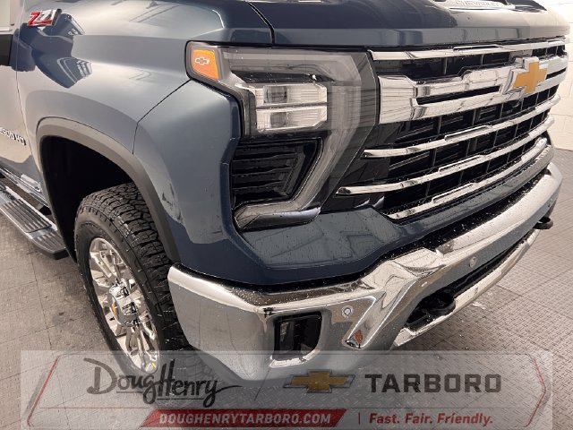 New 2026 Chevrolet Silverado 2500 LTZ w/ LTZ Plus Package AWD/4WD image 10