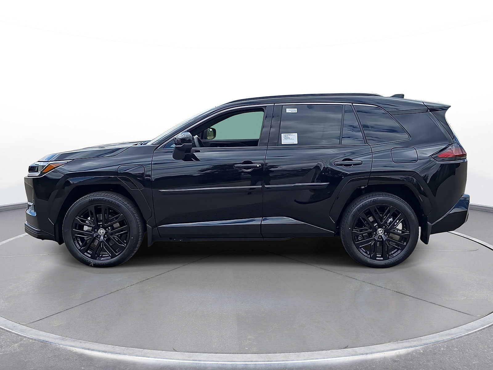 New 2026 Toyota RAV4 XSE AWD/4WD image 5