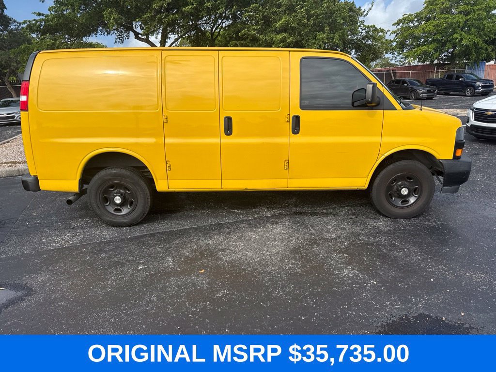 Used 2021 Chevrolet Express 2500 w/ Driver Convenience Package RWD image 2