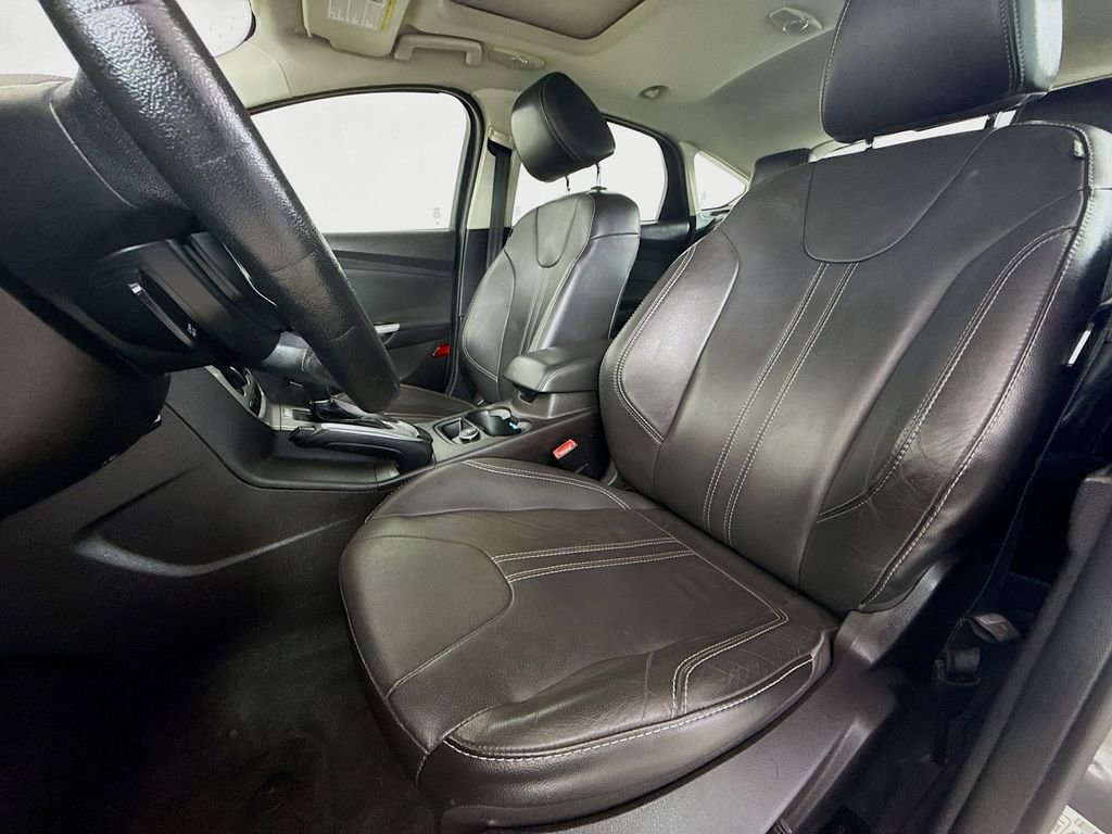 Used 2013 Ford Focus SE image 11