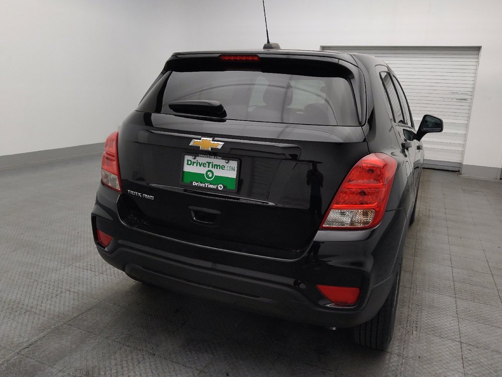 Used 2021 Chevrolet Trax LS w/ Tint and Cruise Package AWD/4WD image 7