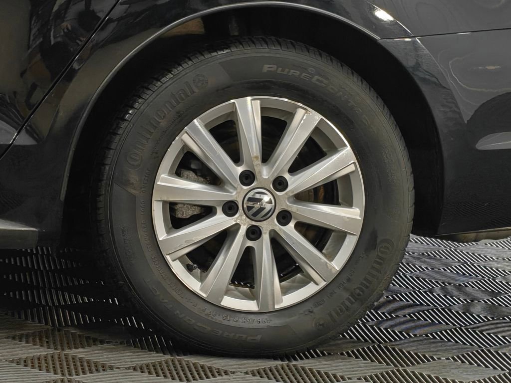 Used 2013 Volkswagen Jetta Hybrid Sedan FWD image 41
