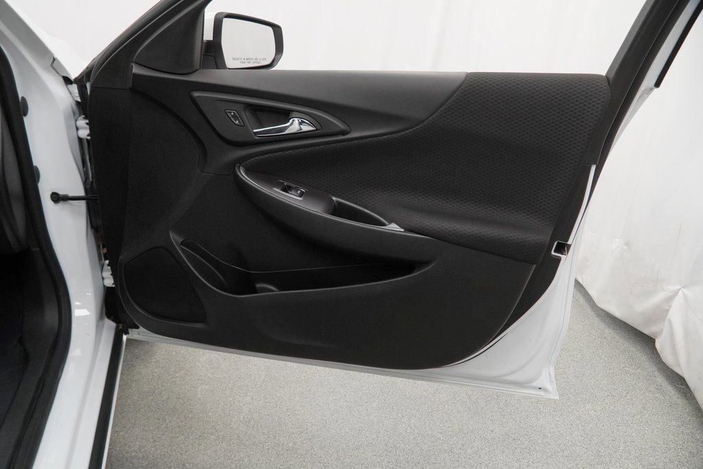 Used 2024 Chevrolet Malibu LT image 46