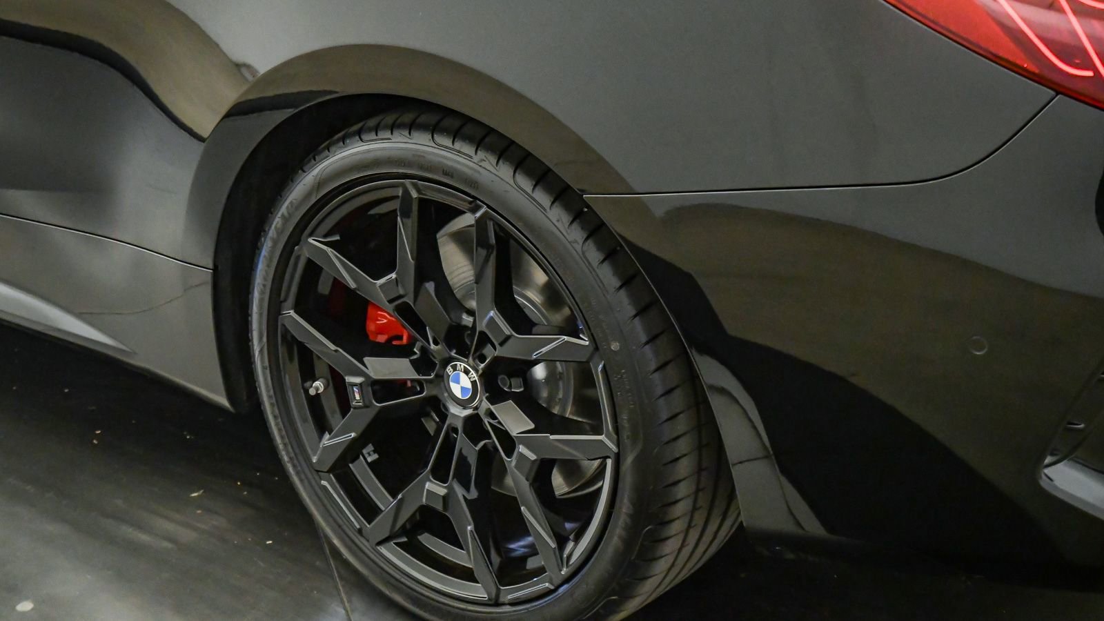 Used 2026 BMW 430i Coupe w/ M Sport Package RWD image 11