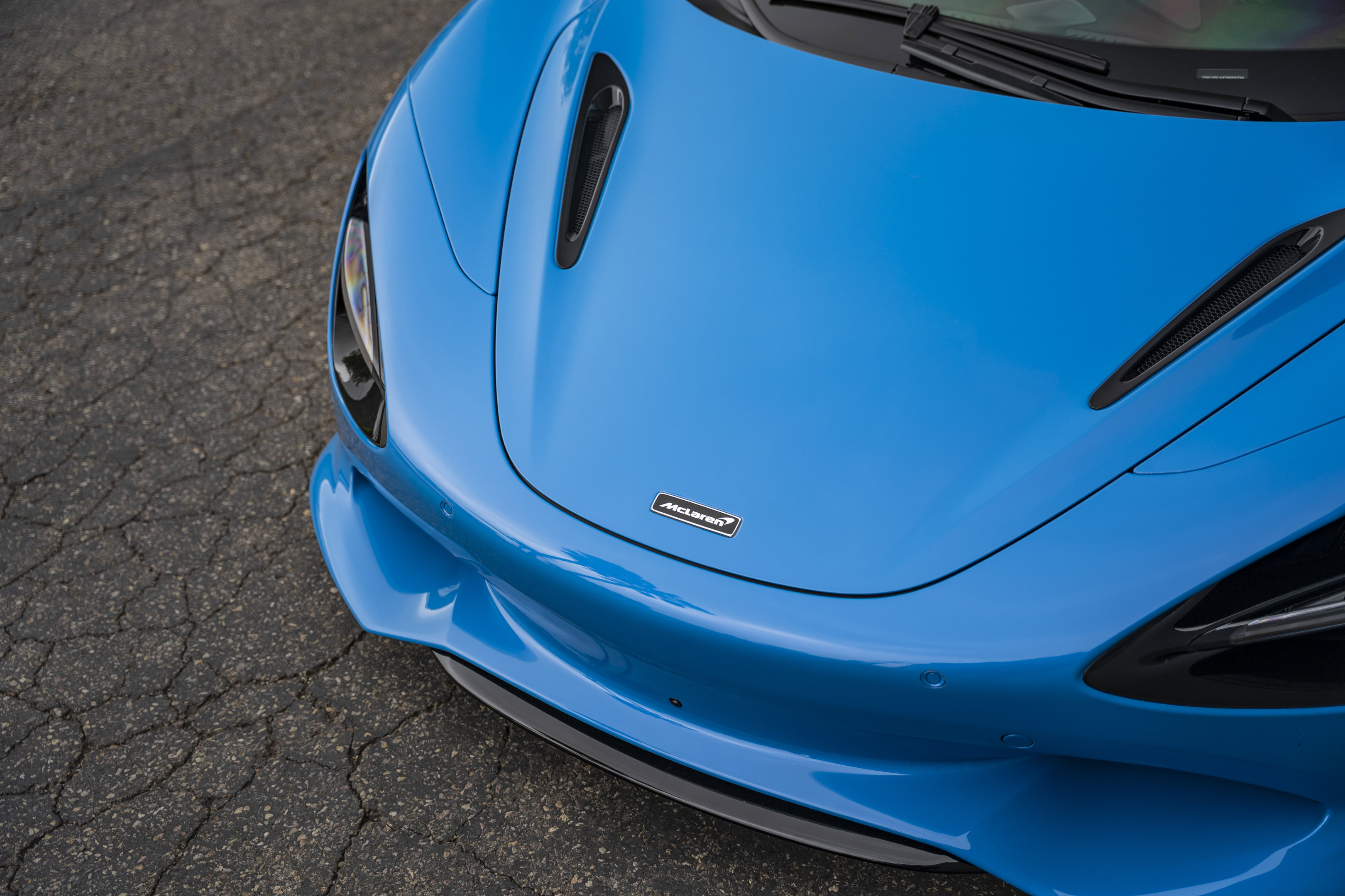 Used 2026 McLaren 750S Spider RWD image 17