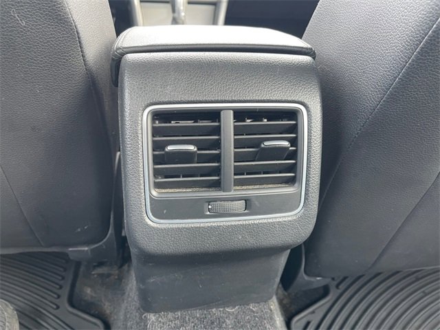 Used 2015 Volkswagen Passat 1.8T SE image 26