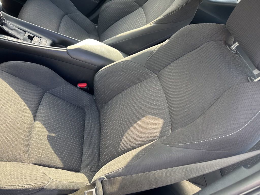 Used 2018 Toyota C-HR XLE image 10