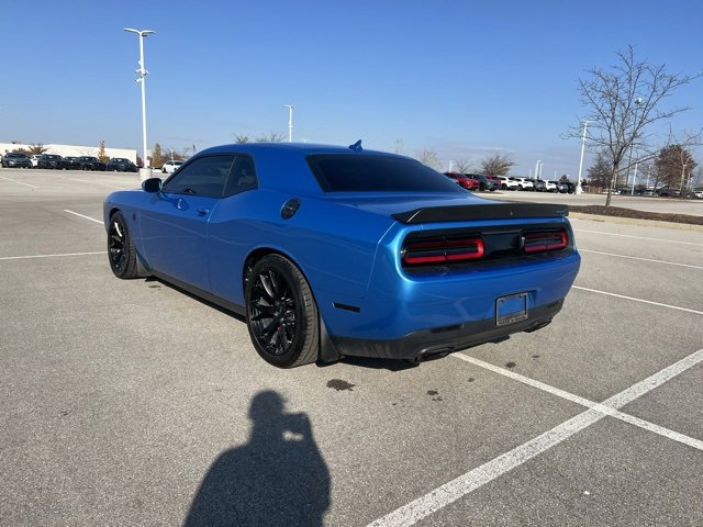 Used 2016 Dodge Challenger SRT Hellcat image 7