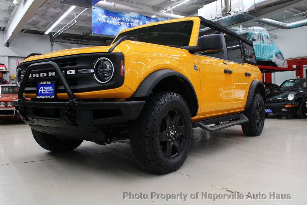 Used 2021 Ford Bronco Black Diamond AWD/4WD image 3