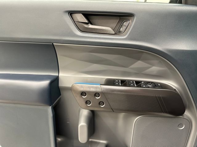 New 2026 Ford Maverick Lobo image 33