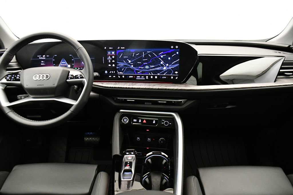 Used 2025 Audi Q5 Premium Plus w/ Premium Plus AWD/4WD image 19