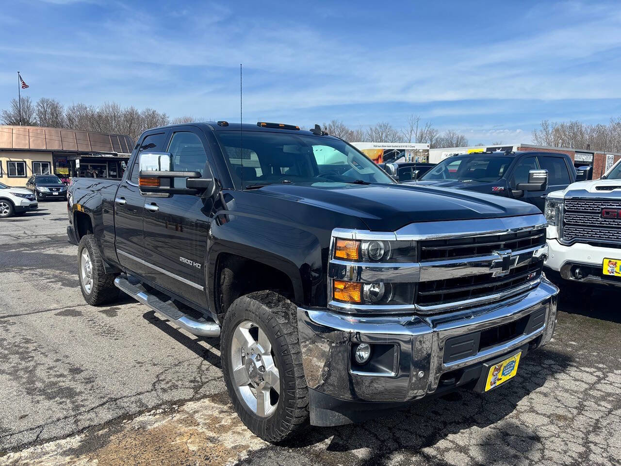 Used 2018 Chevrolet Silverado 2500 LTZ w/ Vortec Plus Package image 3