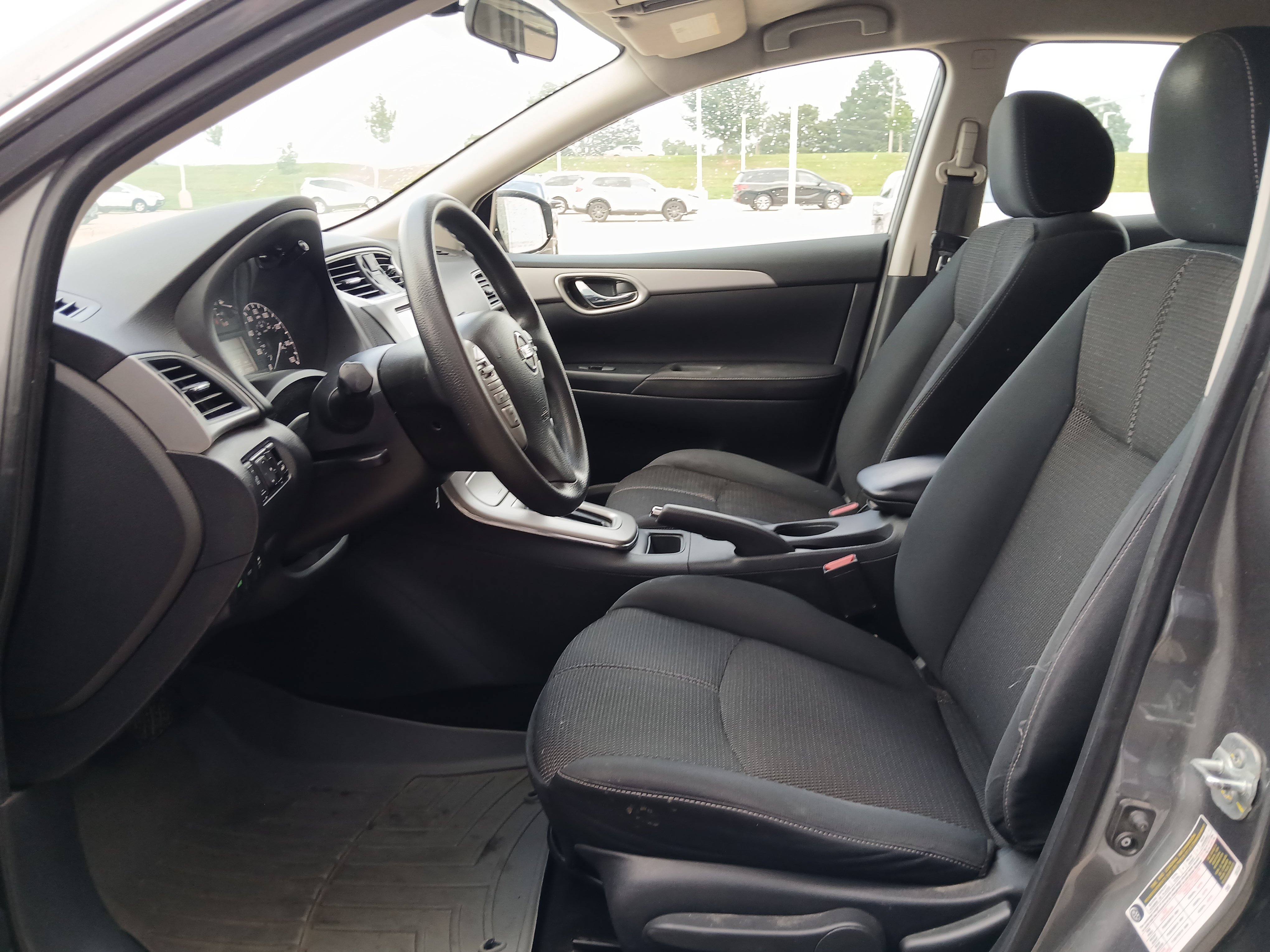 Used 2015 Nissan Sentra S FWD image 8