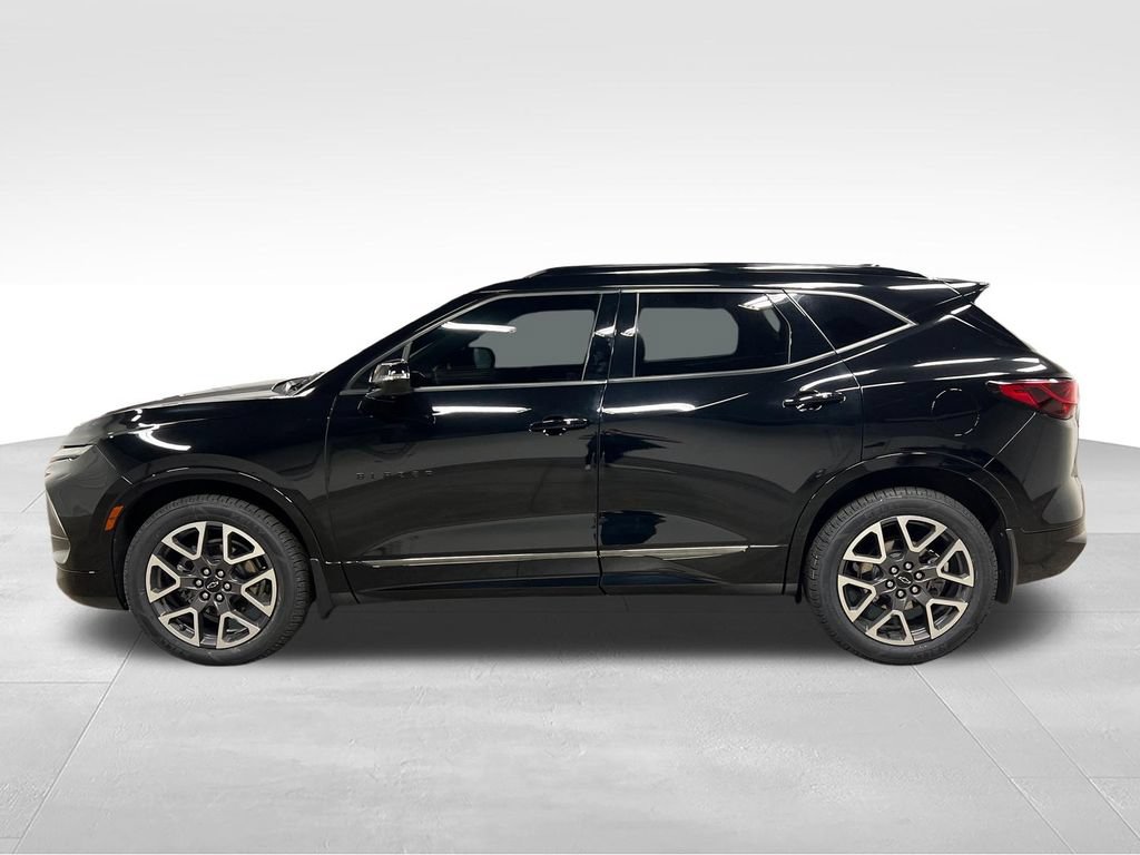 Certified 2023 Chevrolet Blazer RS w/ Driver Confidence II Package AWD/4WD image 10