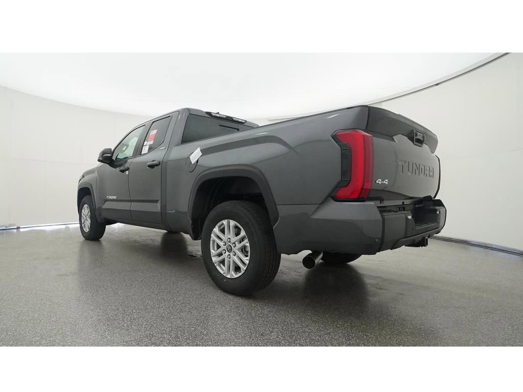 Used 2024 Toyota Tundra SR5 w/ SR5 Premium Package AWD/4WD image 22