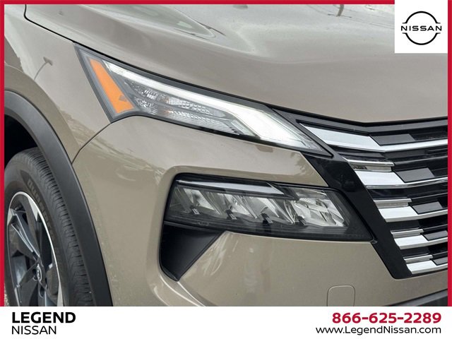 Certified 2024 Nissan Rogue SV image 9