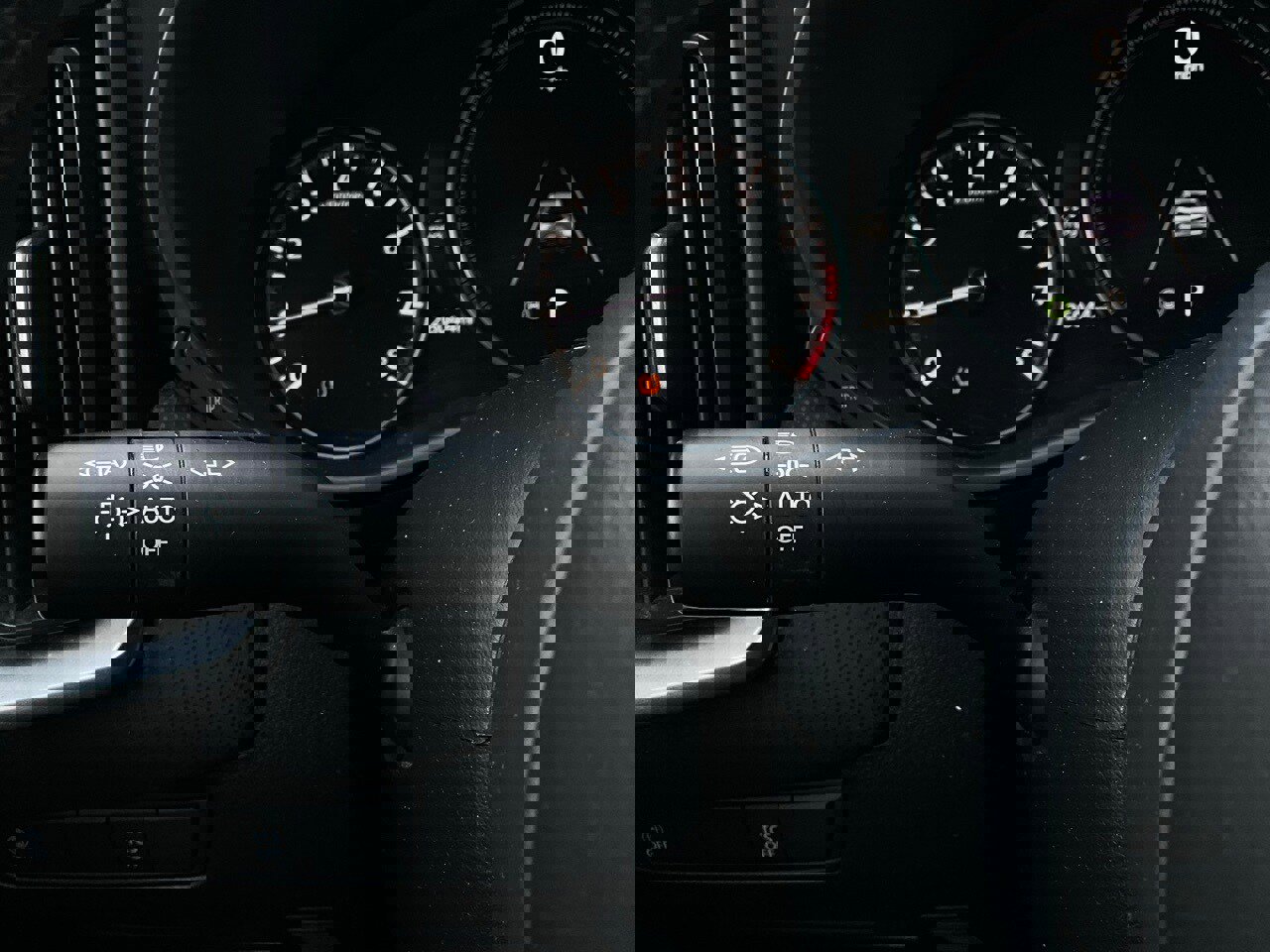 Used 2025 MAZDA CX-50 AWD 2.5 S w/ Select Package image 35