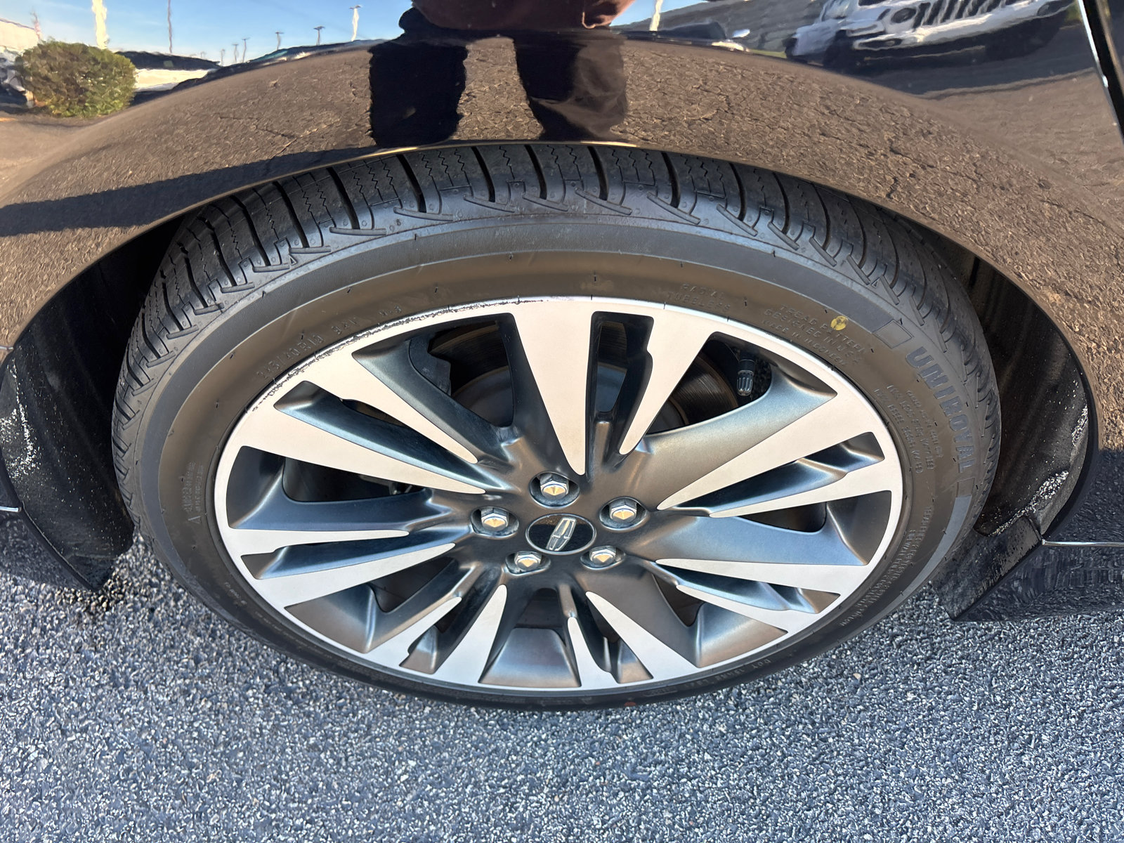 Certified 2019 Lincoln MKZ Reserve w/ Luxury Package AWD/4WD image 10