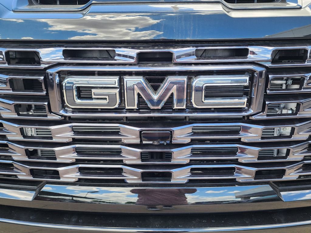 New 2026 GMC Sierra 3500 Denali Ultimate image 9